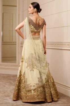 Tarun Tahiliani Ivory Kalidar Lehenga Set -Echo Clohting Shop 030623tt02 4