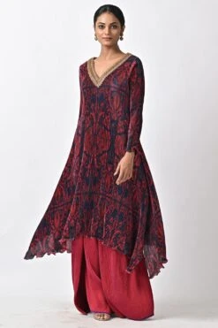 Kiran Uttam Ghosh Maroon Hand Embellished Pleated Kaftan -Echo Clohting Shop 060523kg07 2