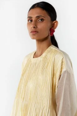 Medium Off-white Hand Woven Silk Pintucked Top 5 Medium Off-white Hand Woven Silk Pintucked Top -Echo Clohting Shop 105sm38 3