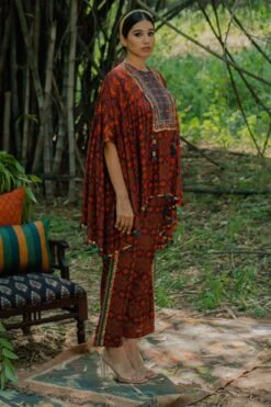 Pooja Keyur Brown Aari Embroidered Kaftan Top & Pants -Echo Clohting Shop 111pkm9 3