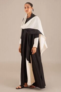 Front Page 27 Front Page -Echo Clohting Shop 131223ampm11 2