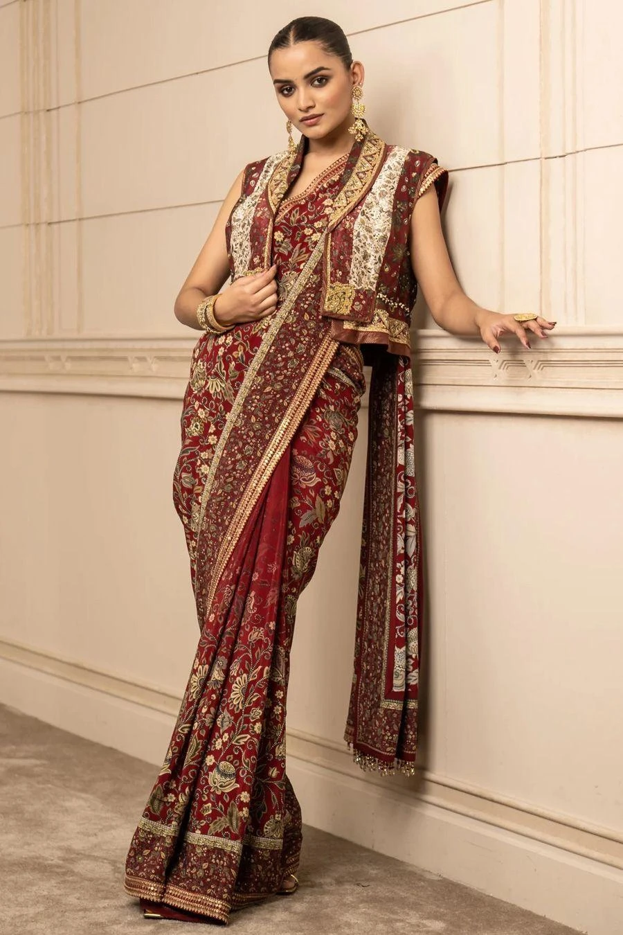 Tarun Tahiliani Red Embellished Gilet 3 Tarun Tahiliani Red Embellished Gilet - Image 3