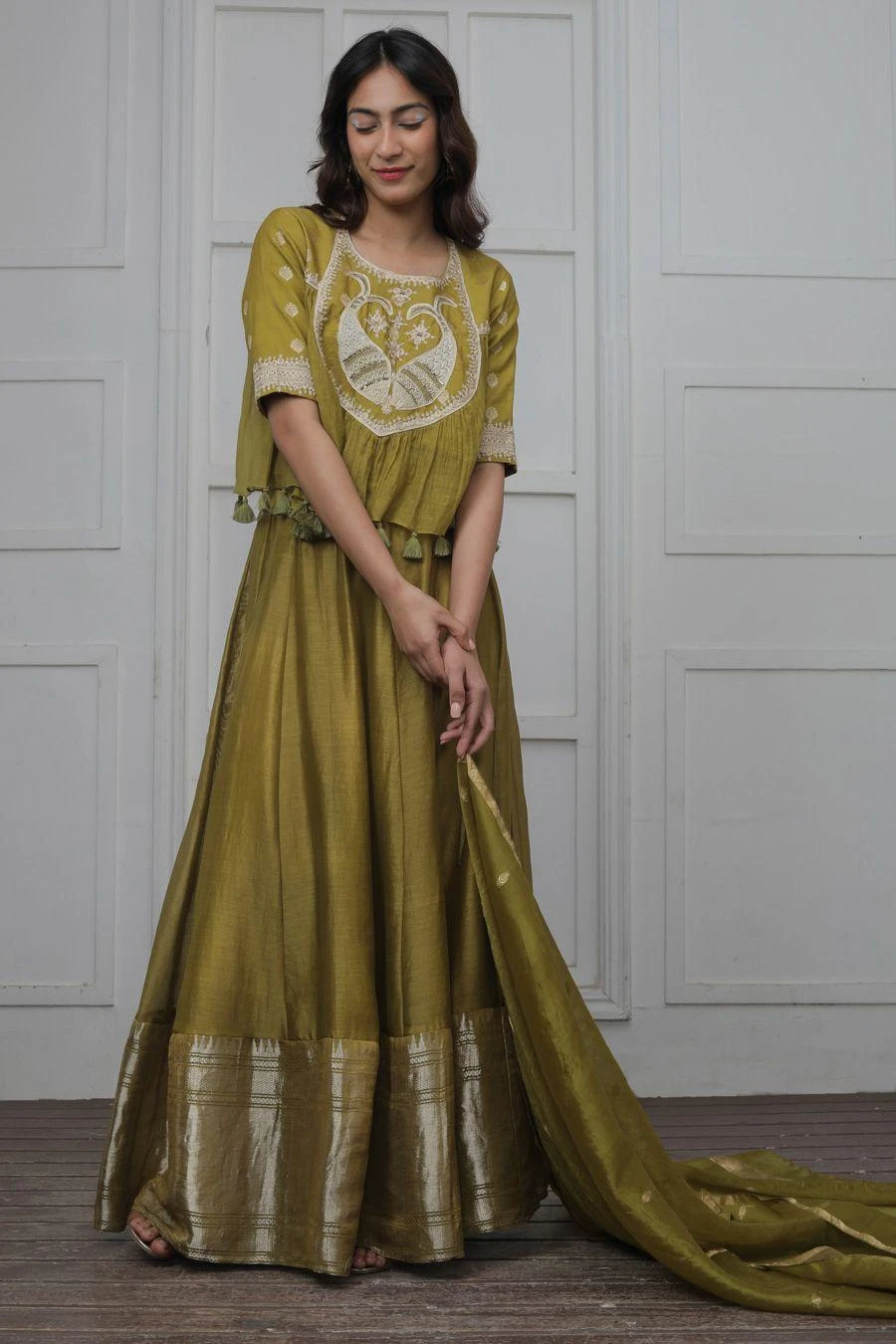 Myoho Henna Green Benarasi Lehenga Set 1 Myoho Henna Green Benarasi Lehenga Set