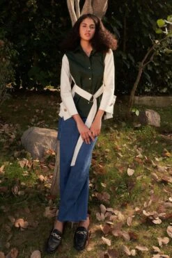 Ode To Odd Green Asymmetric Colour Block Shirt