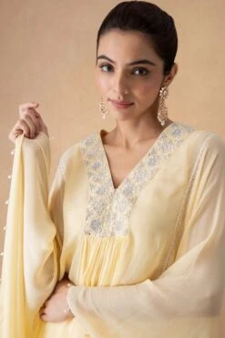 Ahilian Yellow Floral Kurta Set -Echo Clohting Shop 18124an15 4