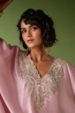 Mrunalini Rao Reva Kaftan Set -Echo Clohting Shop 191023mr5 3