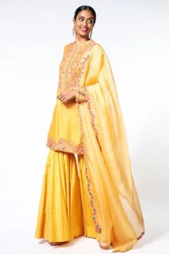 Front Page 9 Front Page -Echo Clohting Shop 209petti4 2