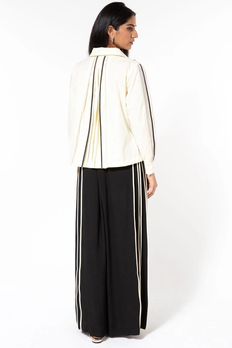 Bodice Yellow Multi-binded Collared Top 5 Bodice Yellow Multi-binded Collared Top - Image 5