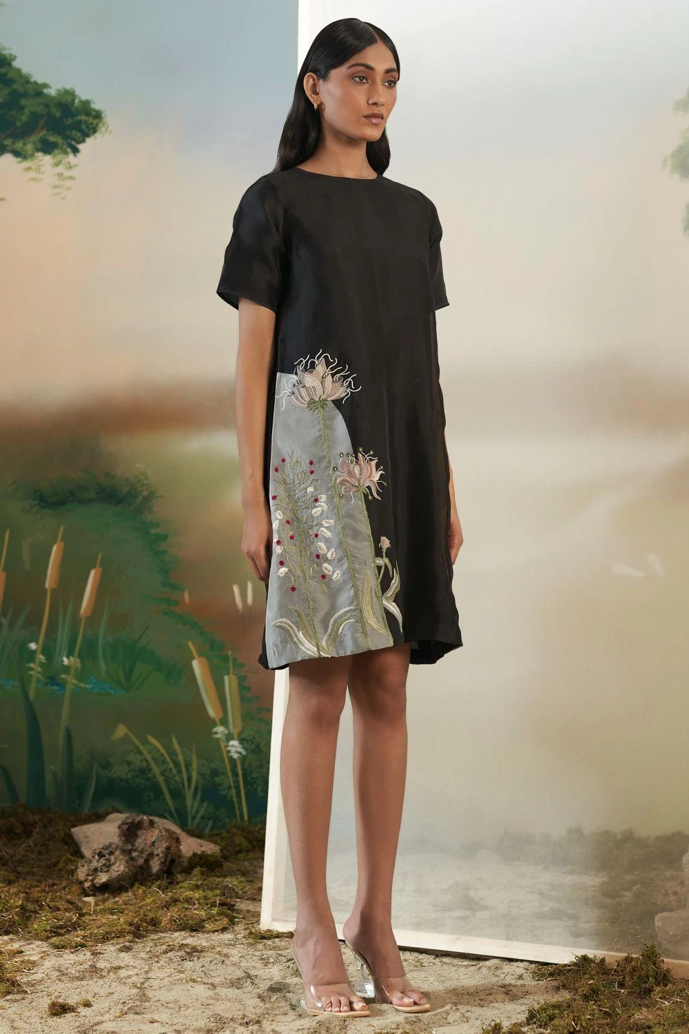 FEBo6 Black & White Moonflower Shift Dress 2 FEBo6 Black & White Moonflower Shift Dress - Image 2