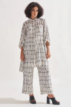 Amrich Nuno Black & White Trousers