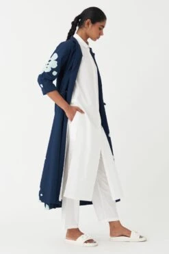 Three White Narrow Pants 6 Three White Narrow Pants -Echo Clohting Shop 251023tw3 3