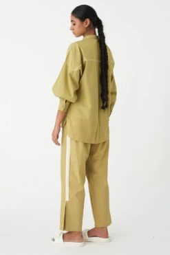 Three Moss Green U-hem Top -Echo Clohting Shop 251023tw34 4