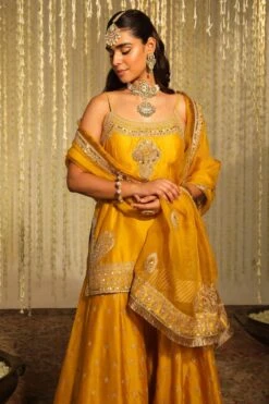 Sheetal Batra Aabroo Yellow Sequin Embellished Kurta Set -Echo Clohting Shop 2712s23b25 4