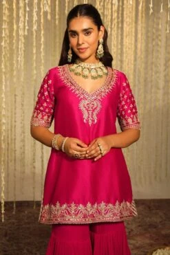 Sheetal Batra Aaira Radiant Pink Embellished Kurta Set -Echo Clohting Shop 2712s23b29 3