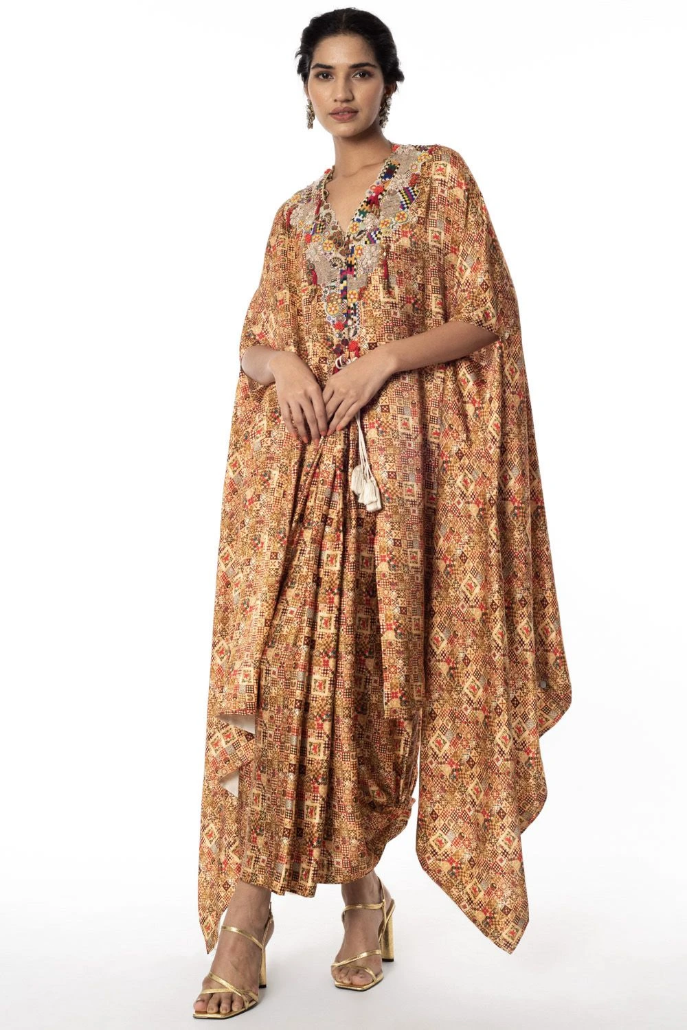 Anamika Khanna Multicoloured Embroidered Kaftan Set 1 Anamika Khanna Multicoloured Embroidered Kaftan Set