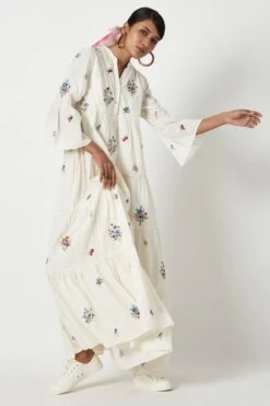 Payal Pratap Giardini Embroidered Dress -Echo Clohting Shop 29623ppg2 3