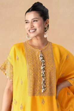 Anamika Khanna Yellow & Gold Embellished Kaftan Set -Echo Clohting Shop 31123ak7 4