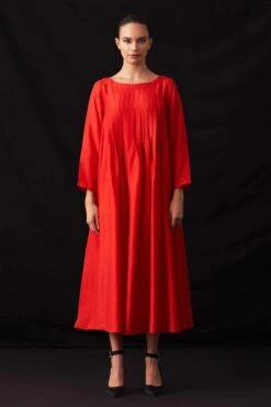 Amrich Fio Scarlet Red Hand-Woven Silk Pleated Dress