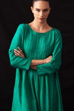 Amrich Fio Pine Green Hand-Woven Silk Pleated Dress -Echo Clohting Shop 41123am2 3