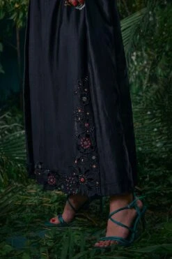 Chandrima Black Pleated Ruched Dress -Echo Clohting Shop 41123cm29 4