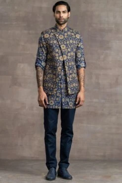 Tarun Tahiliani Men Blue Floral Printed Jacket Set