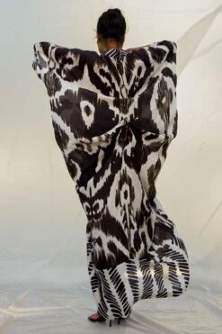 Bennch Black & White Printed Kaftan Set -Echo Clohting Shop 8323be21 6
