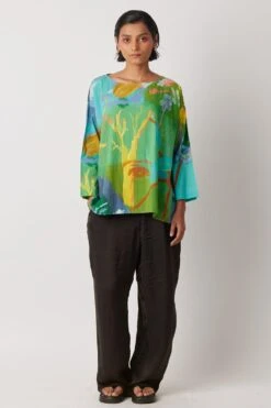 YAVI Blue Abstract Printed Top