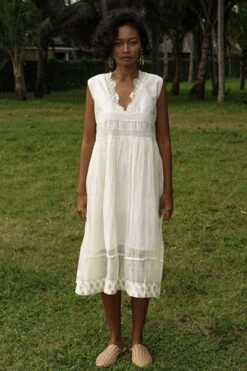 Baju Ivory Floral Printed Dress