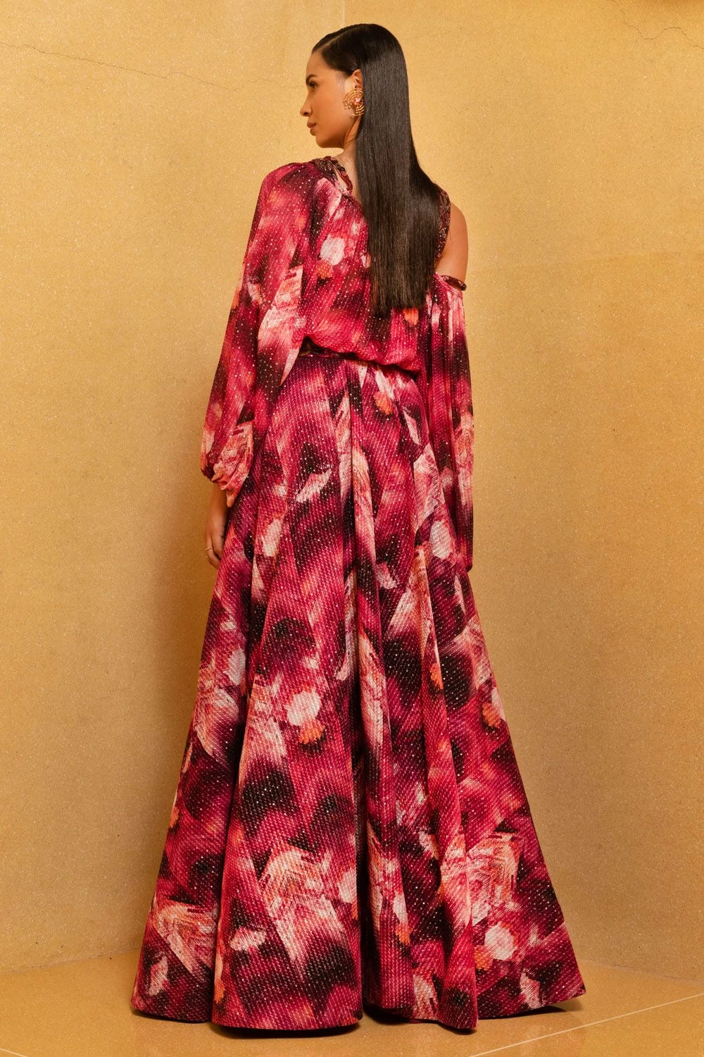 Nikita Mhaisalkar Magenta Trippy Print Sequin Skirt With Belt 4 Nikita Mhaisalkar Magenta Trippy Print Sequin Skirt With Belt - Image 4