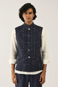 Countrymade Navy Hand Embroidered Linen Bundi