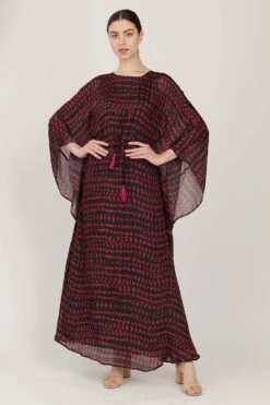 KoAi Abstract Printed Kaftan With A Drawstring