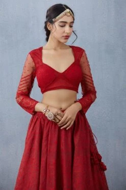 Torani Surkh Advaita Lehenga Set -Echo Clohting Shop kyaw066 kyaw067 kyaw068 3