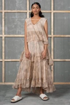 Urvashi Kaur Axial Dress In Linen Noil