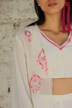 Varun Bahl Pret White Embroidered Sharara Set With Overlay -Echo Clohting Shop vb pr2 ik21 ss42 5
